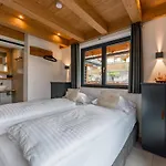 Chalet Alpinn Wellness 1