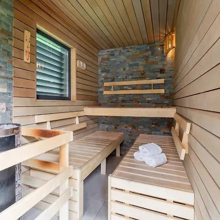 Alpinn Wellness 1 *