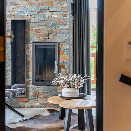 Alpinn Wellness 1 Chalet *