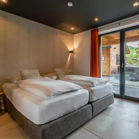 Alpinn Wellness 1 木屋