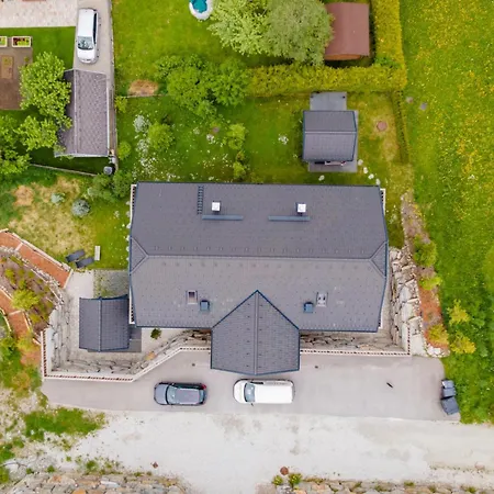 Alpinn Wellness 1 シャレー